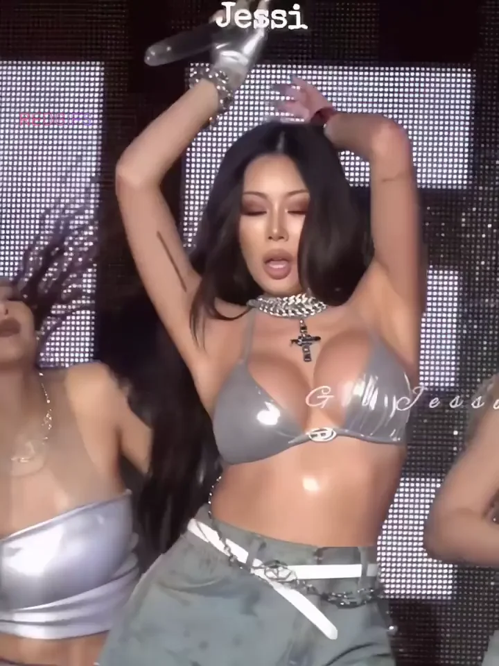 Took my friend's suggestion to watch some K-Pop content, not really disappointed