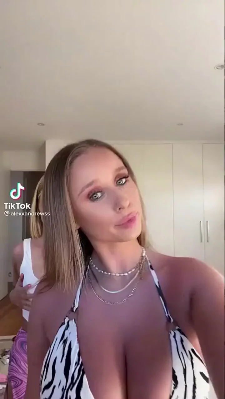 🔥 Juicy Zebra Bikini Tits Tease 💦