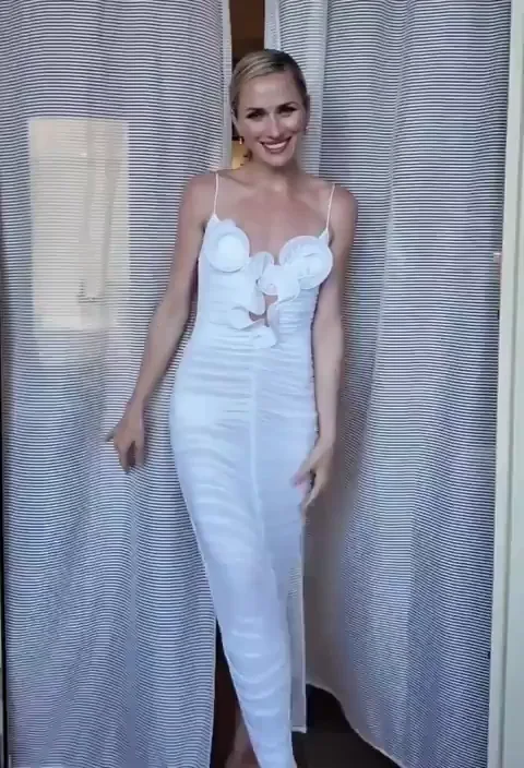 Shantel VanSanten