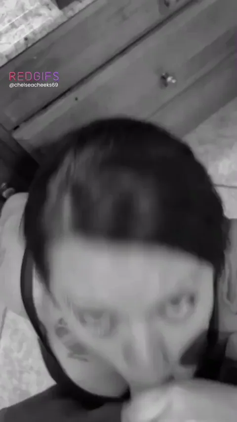 I wanna make you cum all over my face like he does!