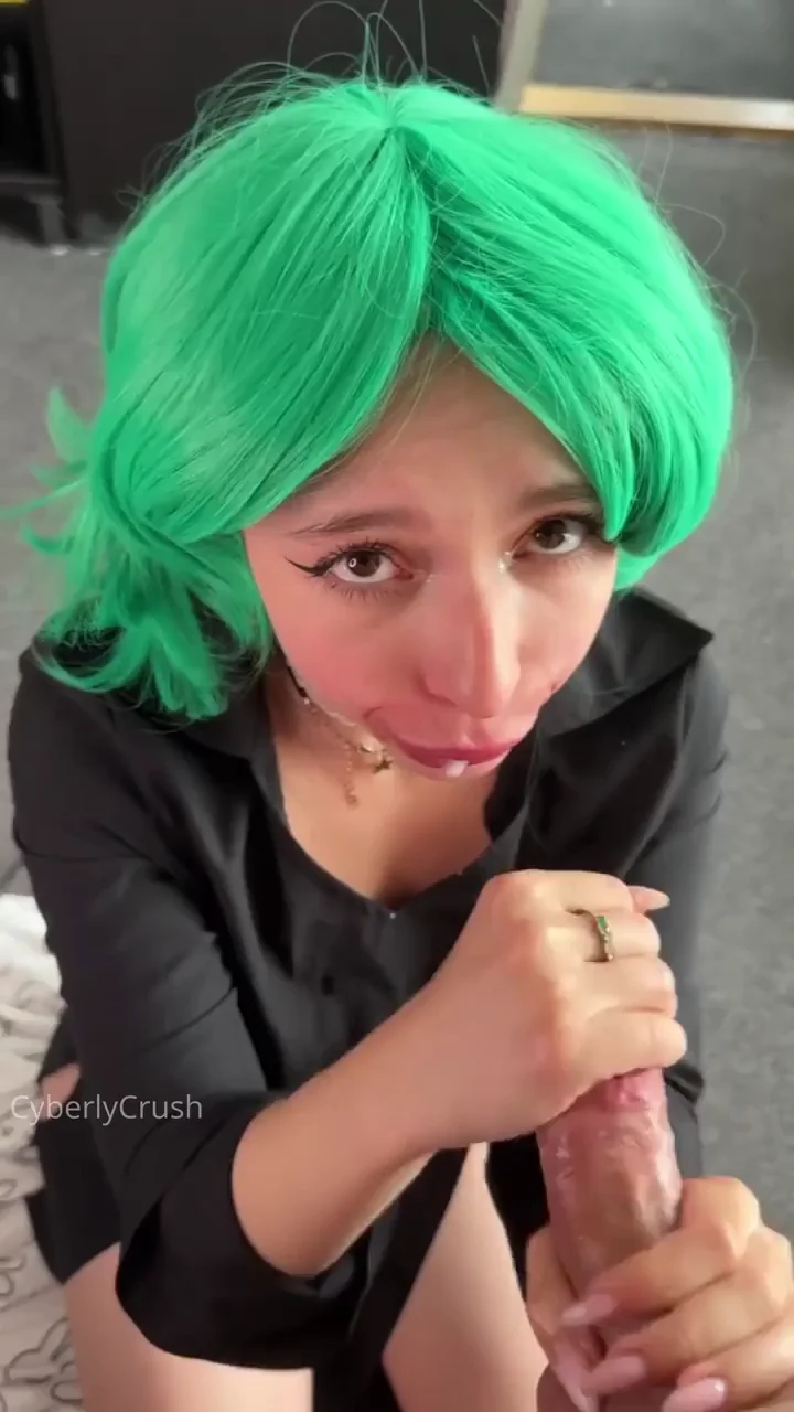 Neon Green Slut's Secret Cock-Sucking Face Blast Technique
