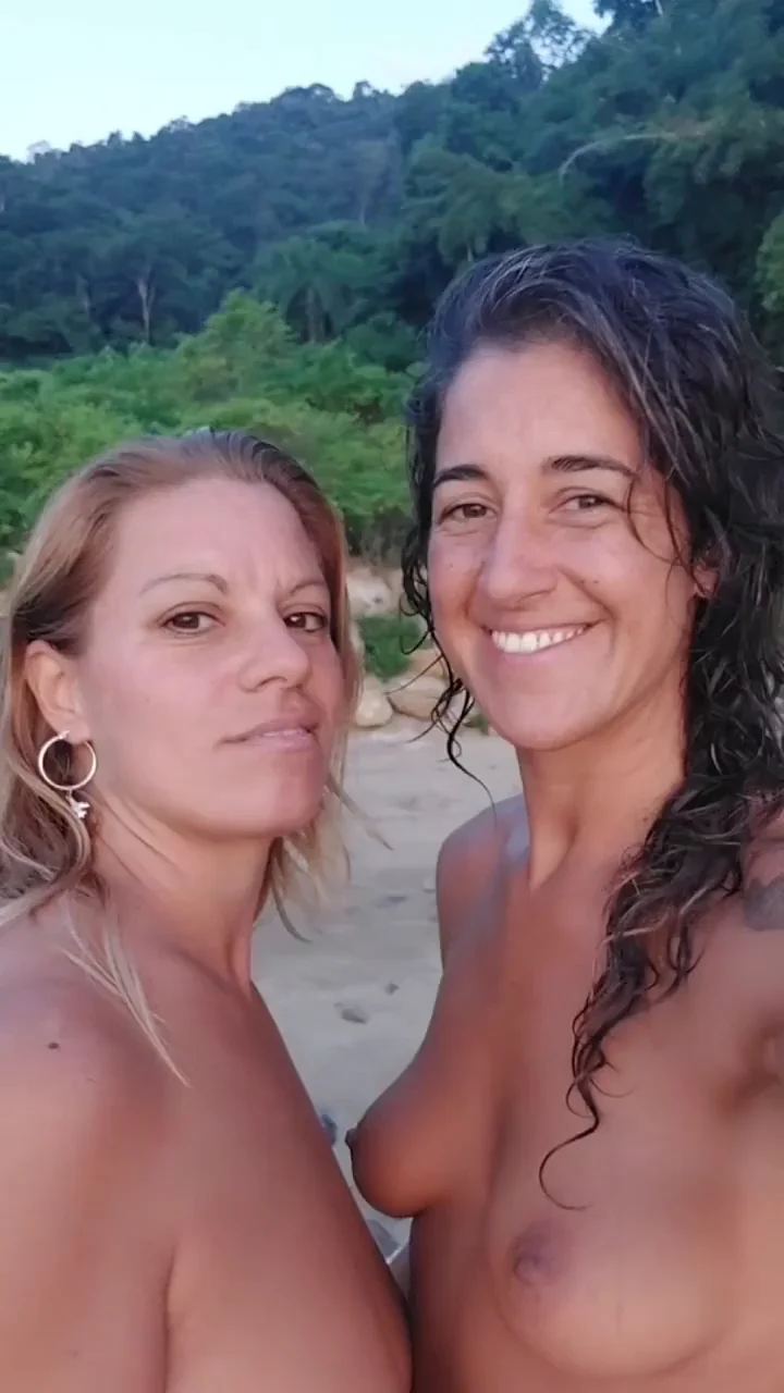 Do you dare to choose your favorite moment of this vid?