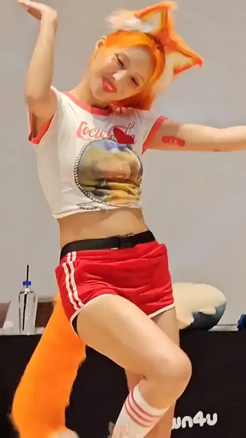 (G)I-DLE - Soyeon