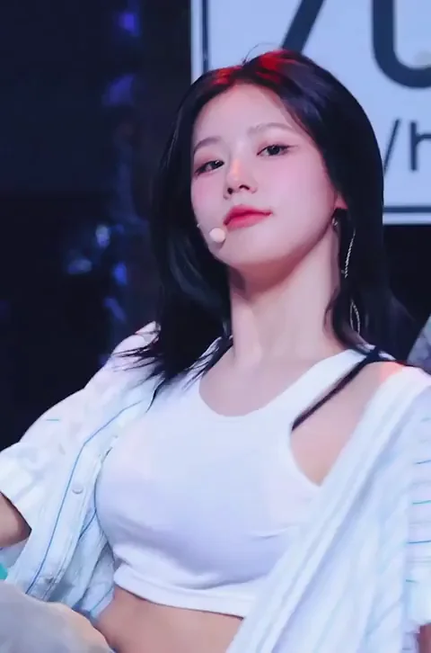 G-IDLE - Miyeon