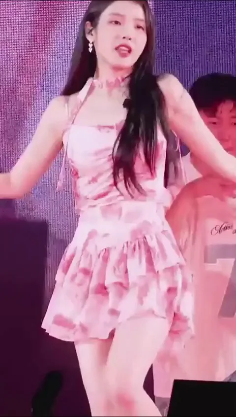 IU