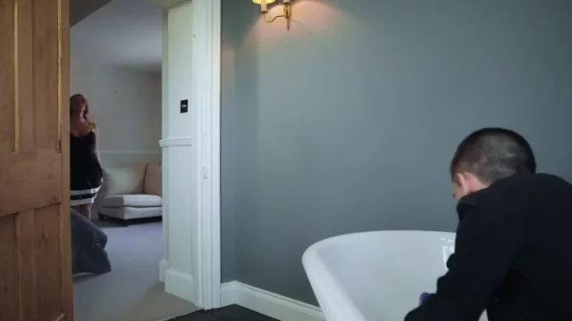 😈 FFM Step-Mommy Won't Touch Step-Son's Fat Cock! 👅🛁