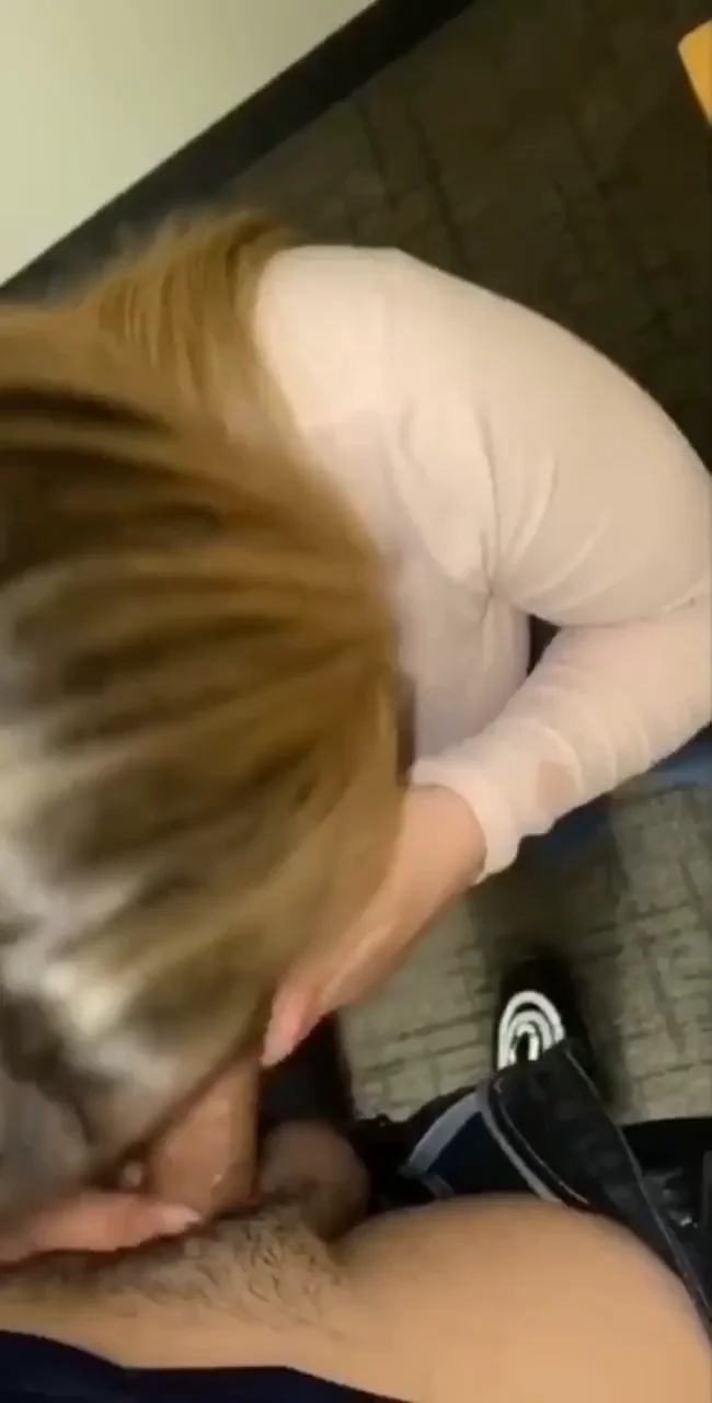 Thick PAWG Amateur Slut Devours Cock Before Spreading Her Jiggly Ass