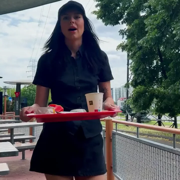 McDonald's Slut Gets Plowed Hard 😈🍔💦