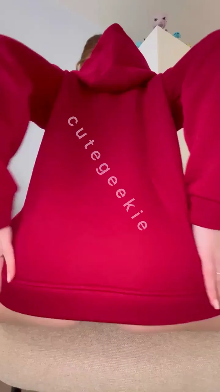 There’s so much booty under this hoody!