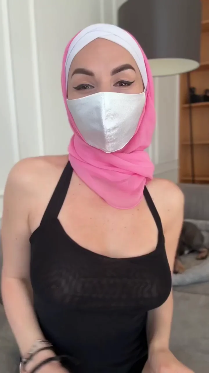 Sexy housewife