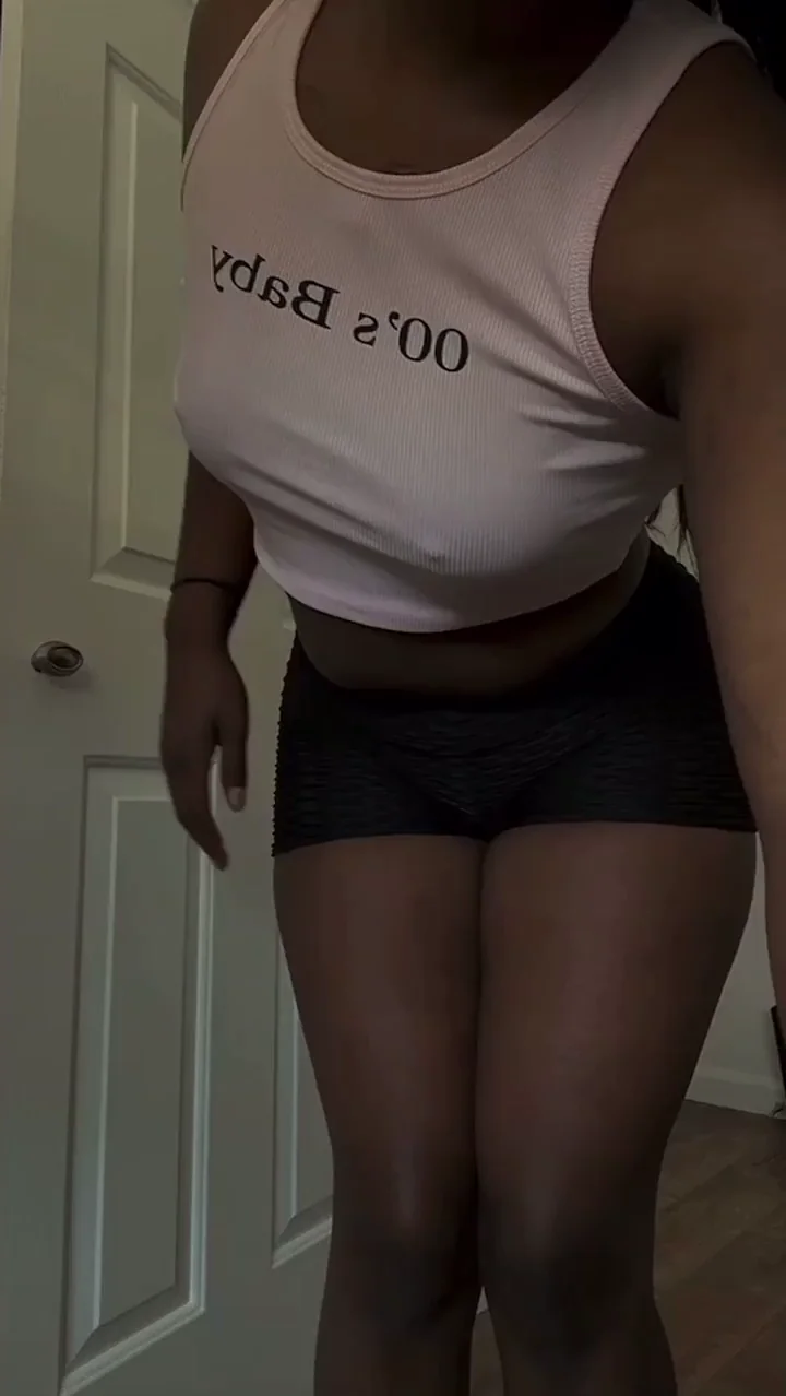 Thick Ebony Ass Bouncing Tease: Love How It Jiggles?