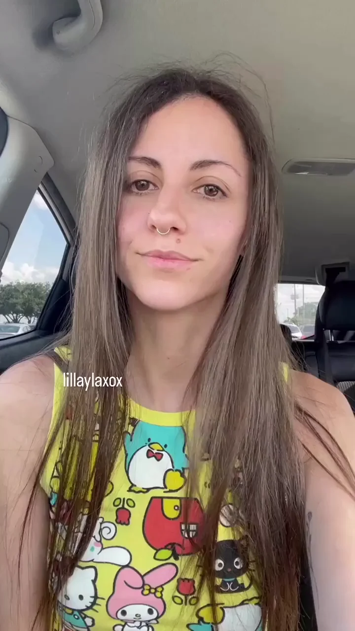 Parking Lot Tiny Boobies Flash 😈🍒