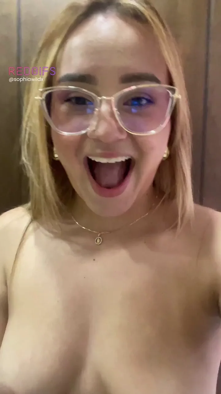 I need a guy to cum in me... Any volunteers?
