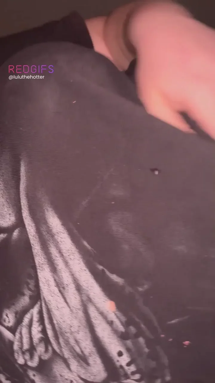 The big t-shirts are deceptive