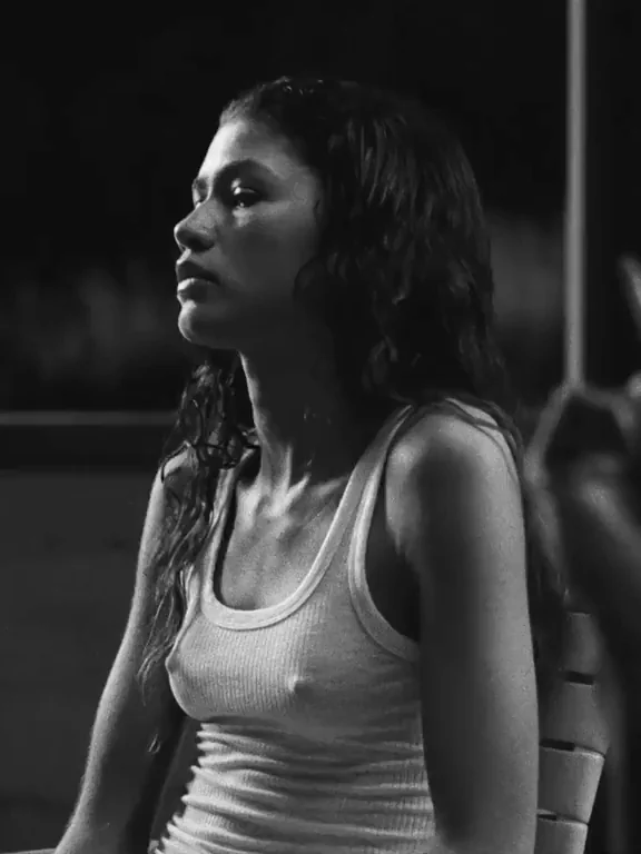 Zendaya's Perky Nipple Pokies 🔥🍒