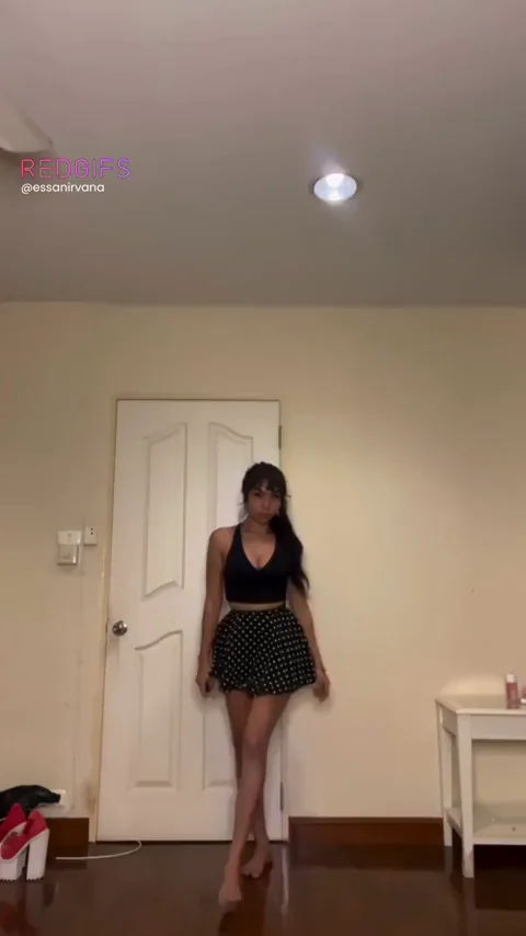 Sick Day Turns Naughty Tease with Juicy Asian Babe 😈🍑