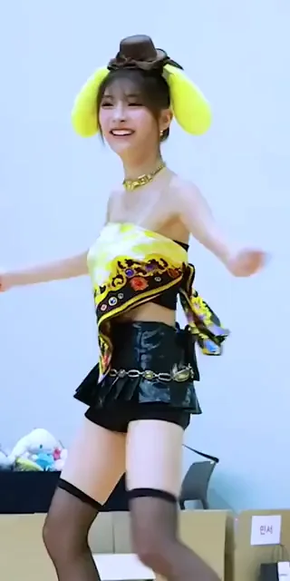 WOOAH - Minseo
