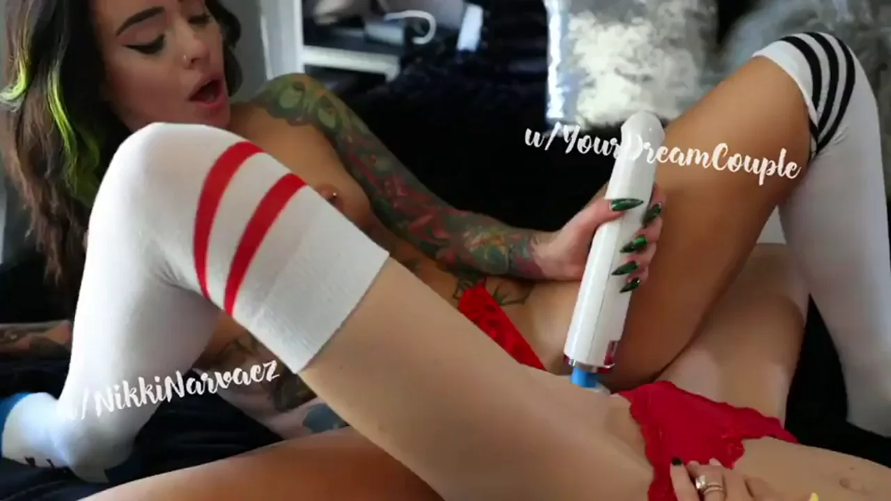 I love masturbating together with another woman