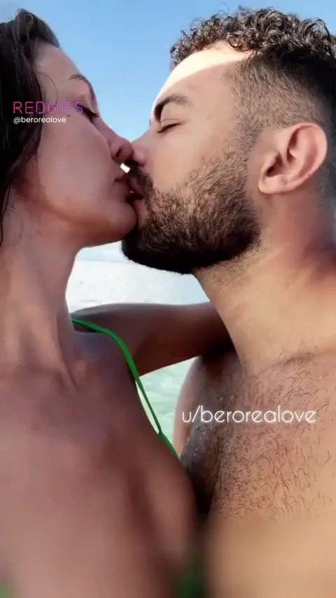 🔥Ocean Kiss & Tease with Kelsi Monroe's Juicy Tits🍑🌊