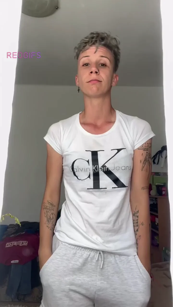 Knock Knock, Can This Small Tits Big Ass Babe Come In? 🍑🔥