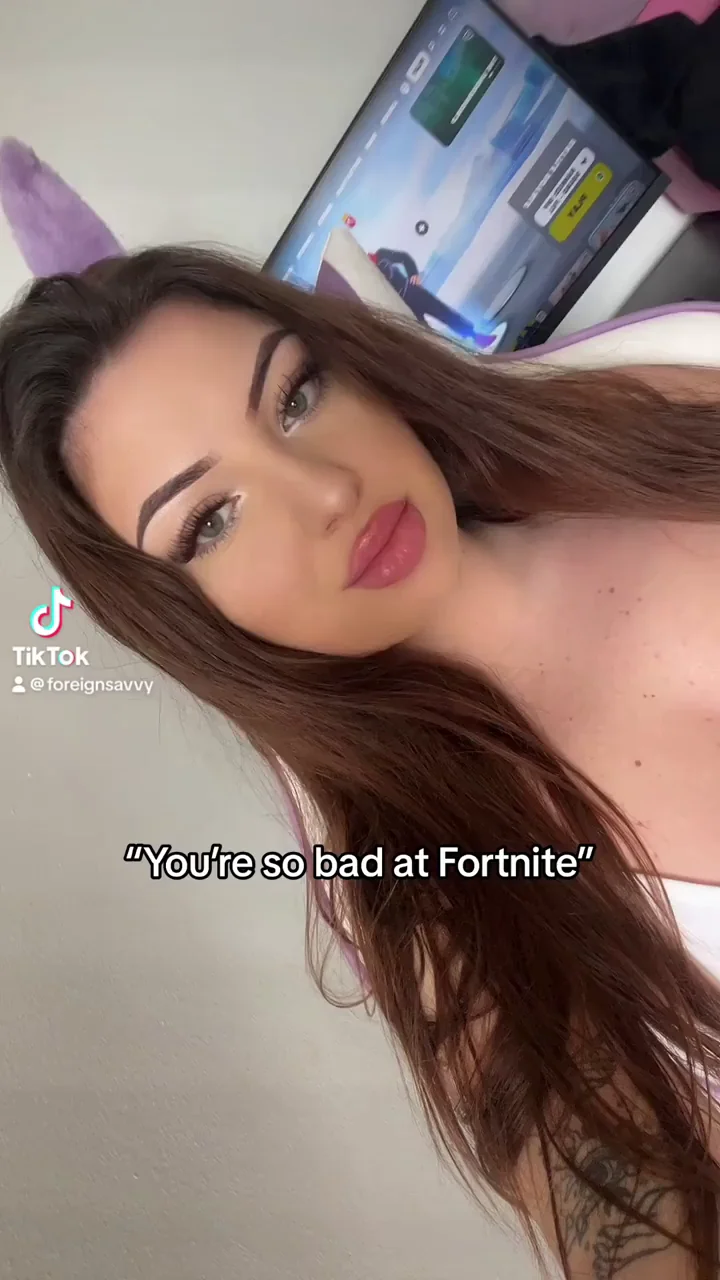 I need me a gamer girl