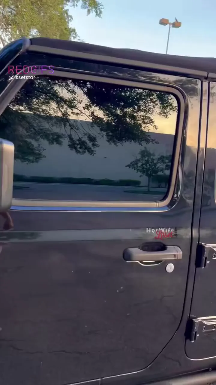 This is how I pulling up while delivering your uber eats delivery