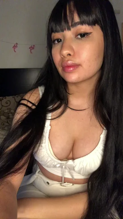 Deleted because someone said I was ugly... reuploaded because I love myself