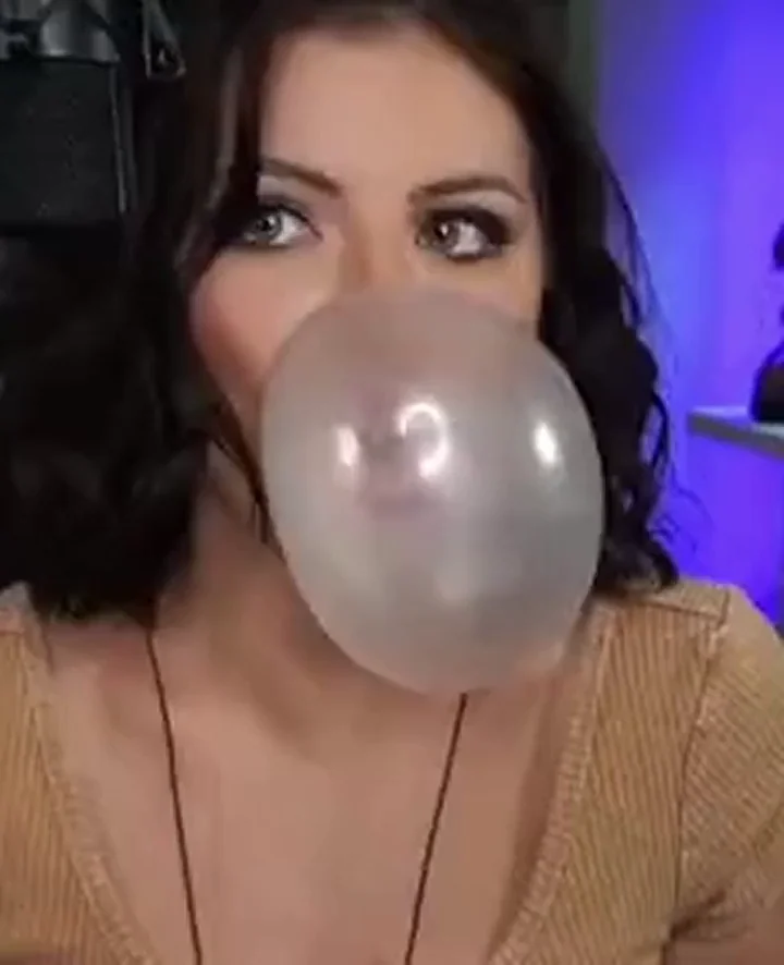 She loves bubblegum