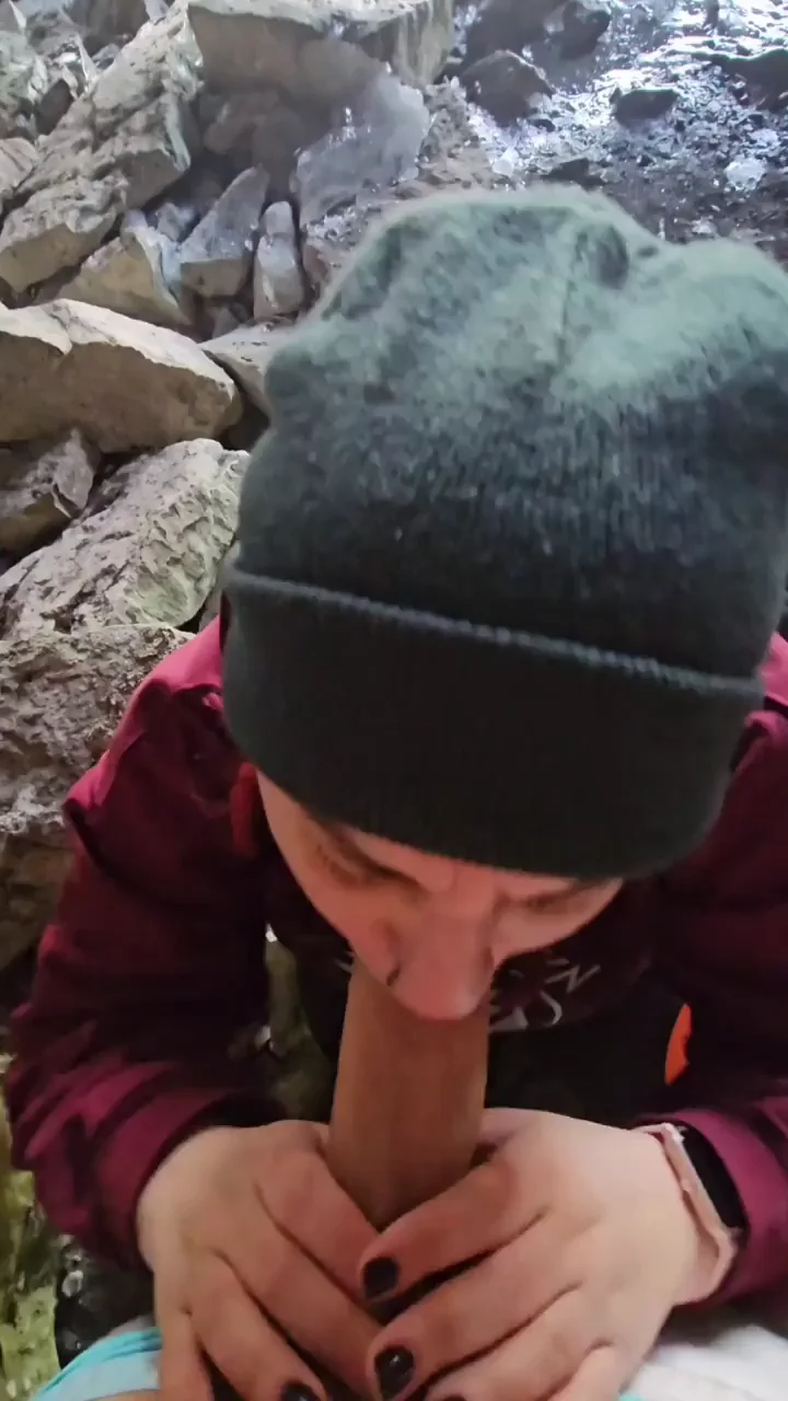 Hiking Slut Sucks Cock for Protein Cumshot 💦🥾🍆