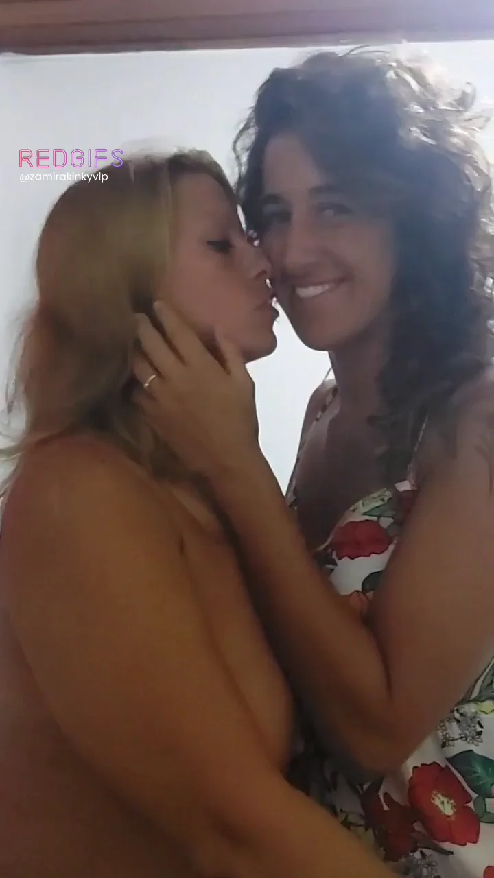 Wanna help Lisa to undress while I kiss her ?