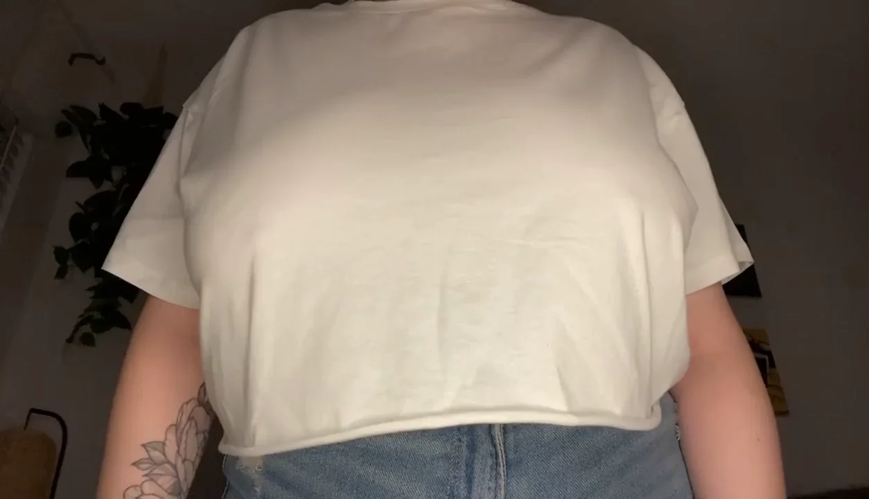 are you a tits or an ass man?