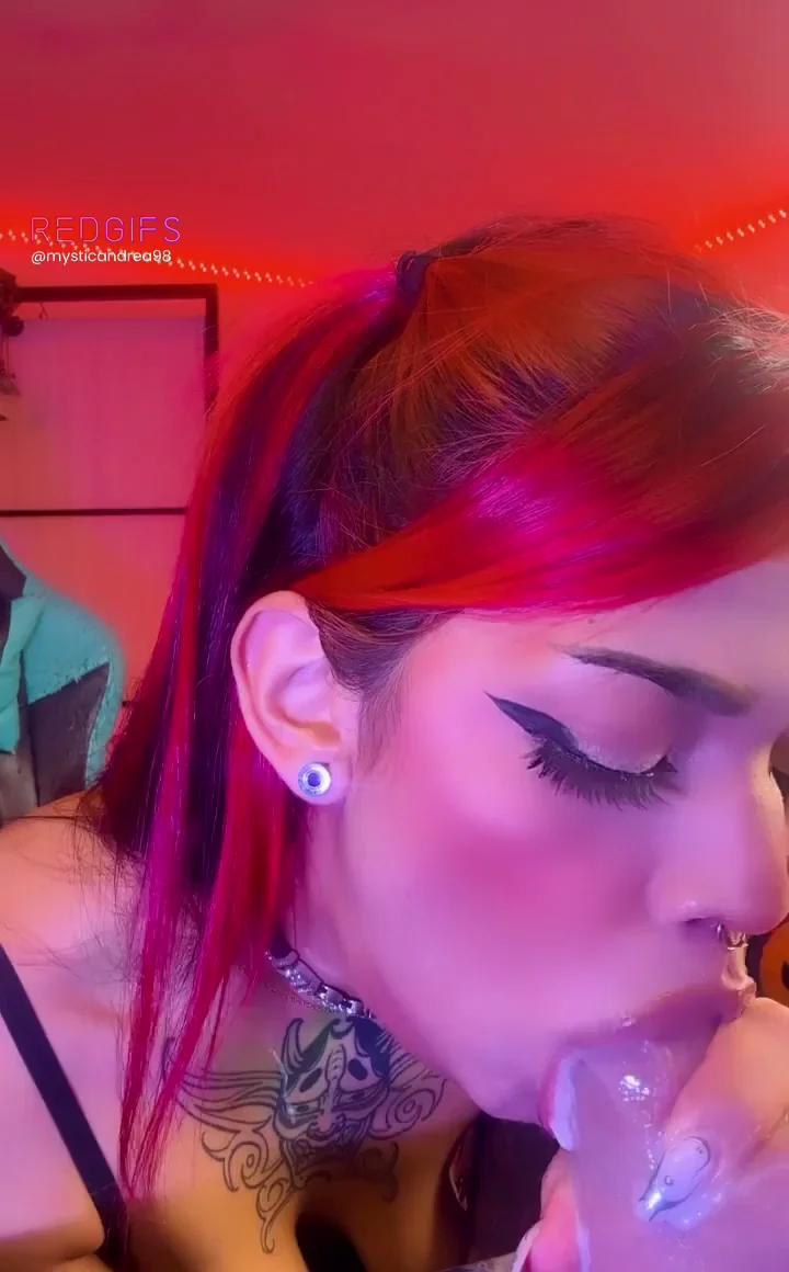Drop a cock in your throat and juices are sure to pour