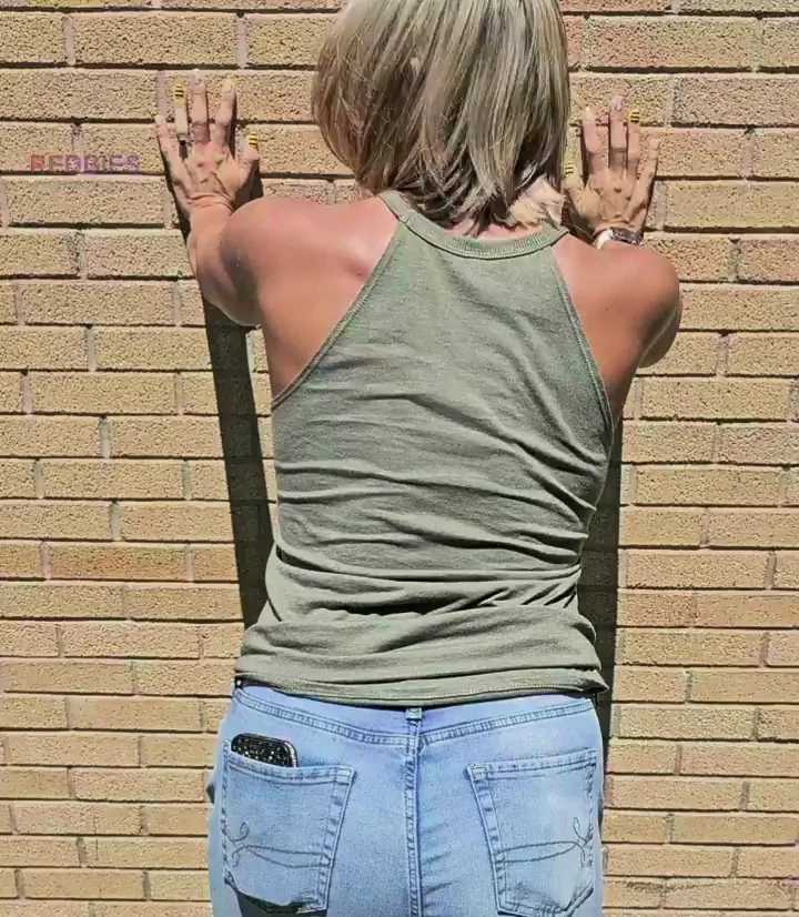 No Bra Slut Flexing Her Massive Tits 😈💦