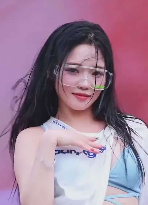 fromis_9 - Jisun