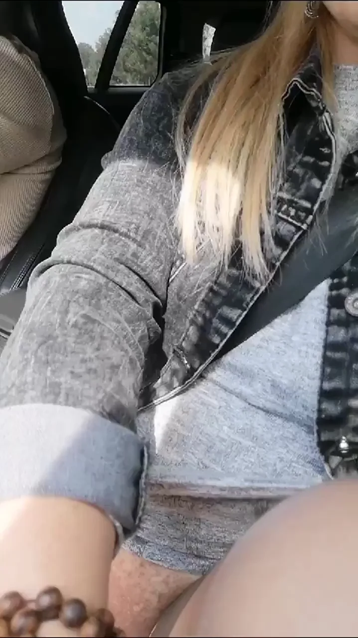 Roadtrip flashing and playtime