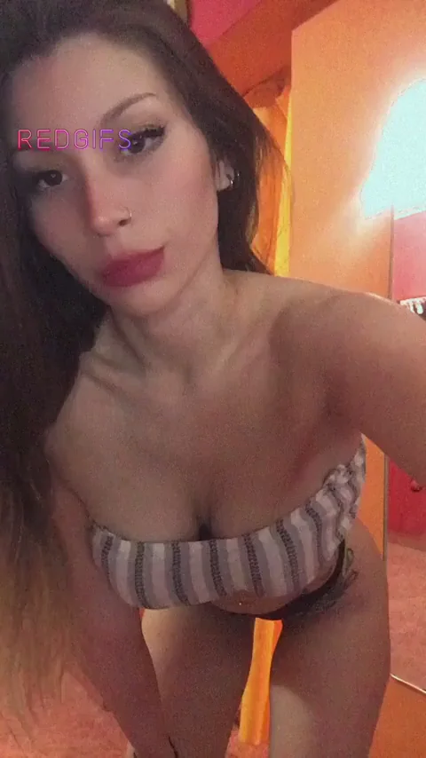 PS5 or my whole latina body only for you?
