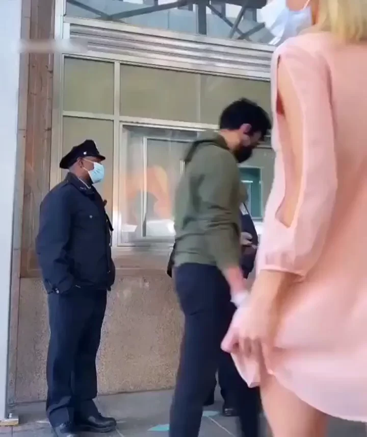 Blonde Slut Twerks Fat Ass for Cops in Public Flash Fest