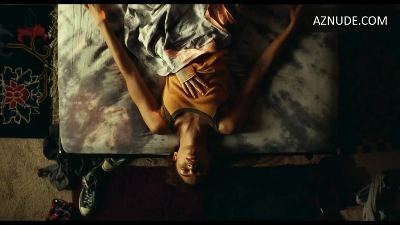Hunter Schafer in Euphoria