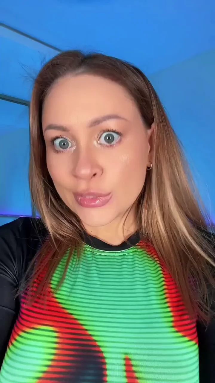 Some bouncing Tits for good mood