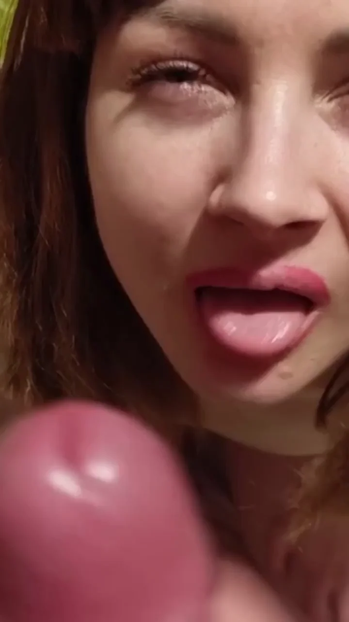Rundalya played the role of a housewife who got jizzed on her face.