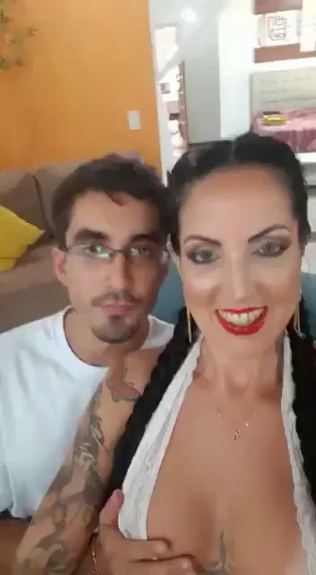 Pornstar Getting Groped By A Prep Guy Behind The Scenes