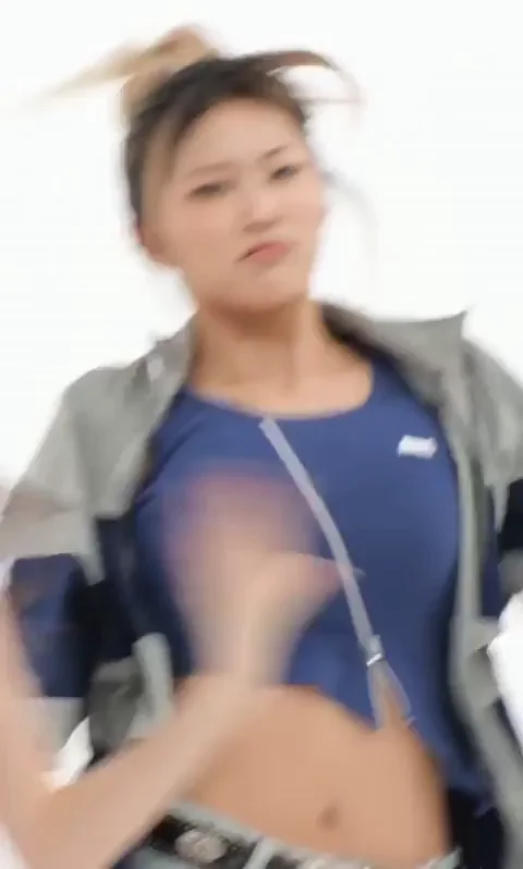 H1-KEY Yel K-Pop Tease 💦🔥