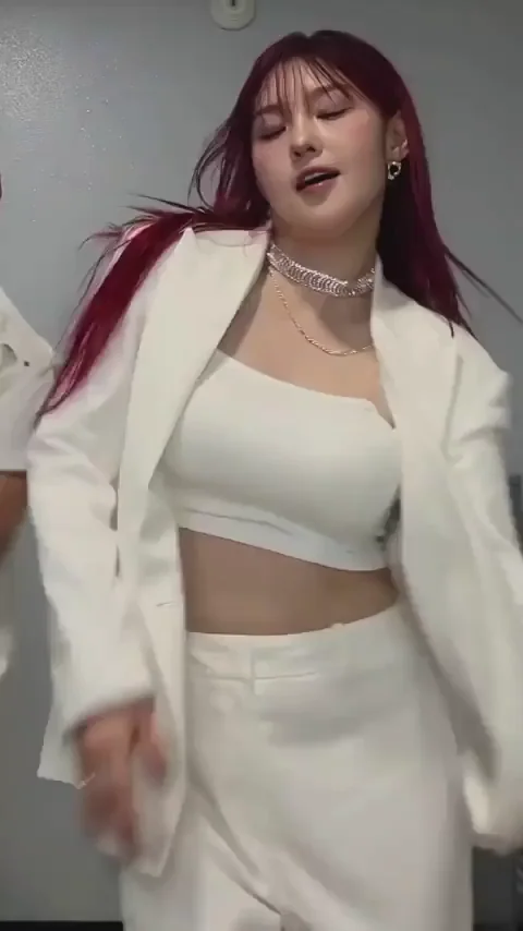 Chaehyun from Kep1er Teases in Tight White Suit 😍🔥