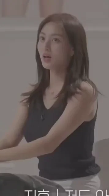 TWICE Jihyo's Slutty Tank Tease - Kpop Fap Fuel