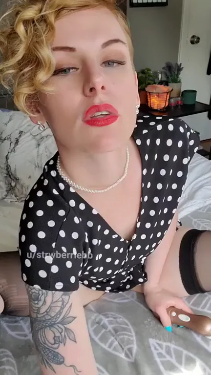 Your Slutty Pin-Up MILF Fantasy 😘💋🔥 (OC)