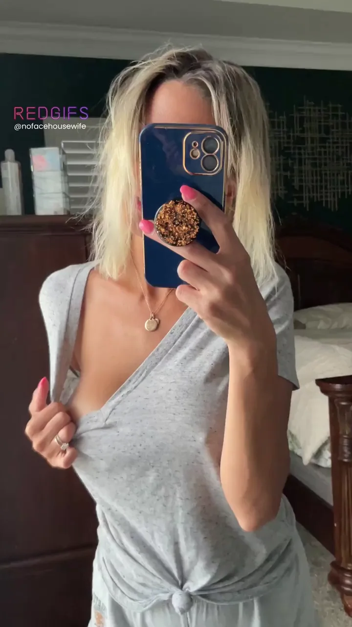 Momma and her big ole titties.