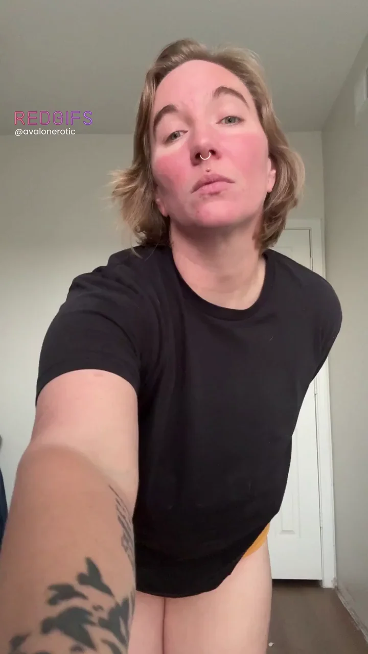 *BOOP* Mature MILF Titty Drop