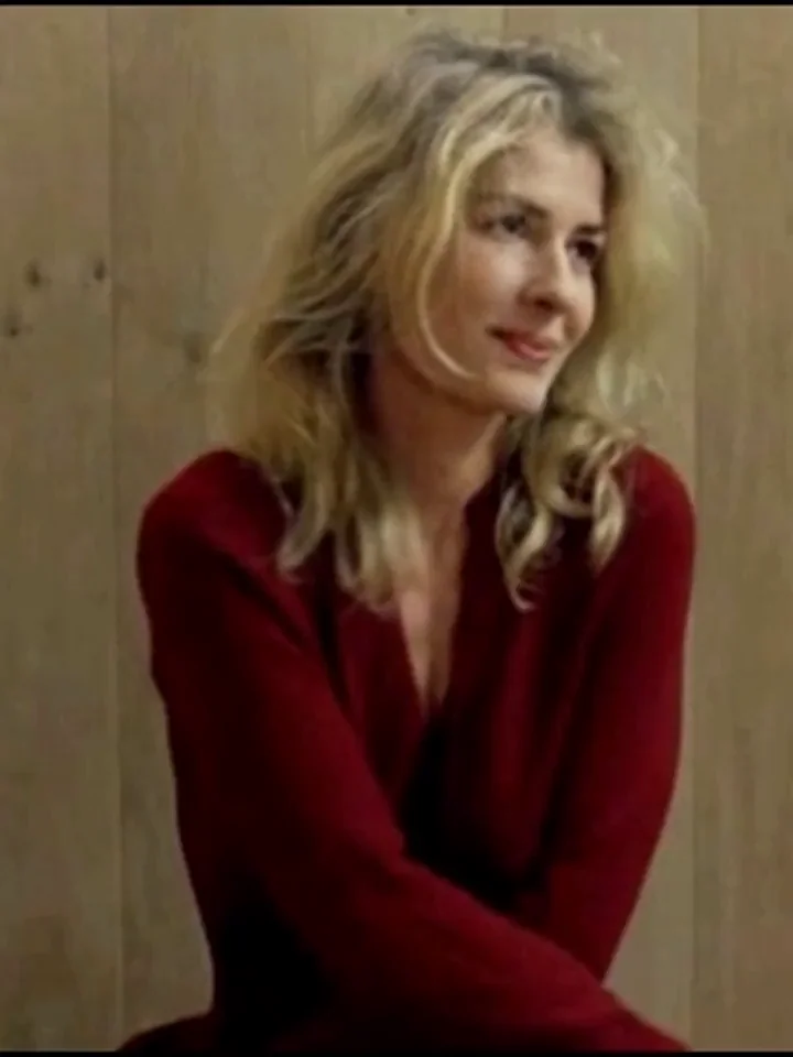 Helene de Saint-Pere - Peindre ou faire l'amour (2005) 60 FPS