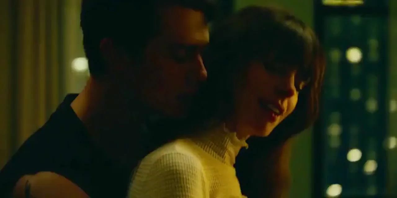 Anne Hathaway's Steamy Moans in The Idea of You