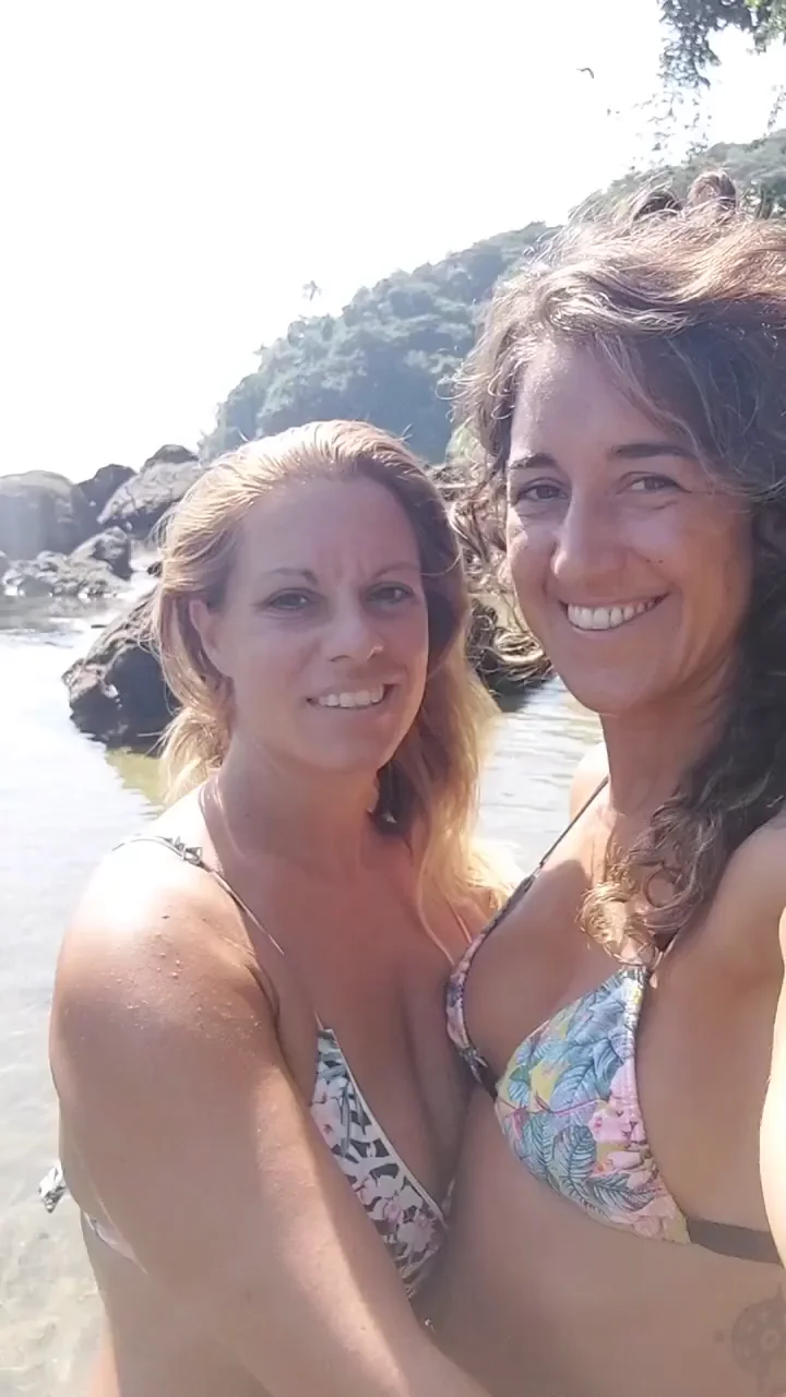 😘 Smiling Sluts Kiss Deep After Bikini Tease on Beach 🏖️💦